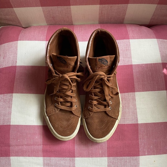 Shoes - Moccasin Vans High Tops
